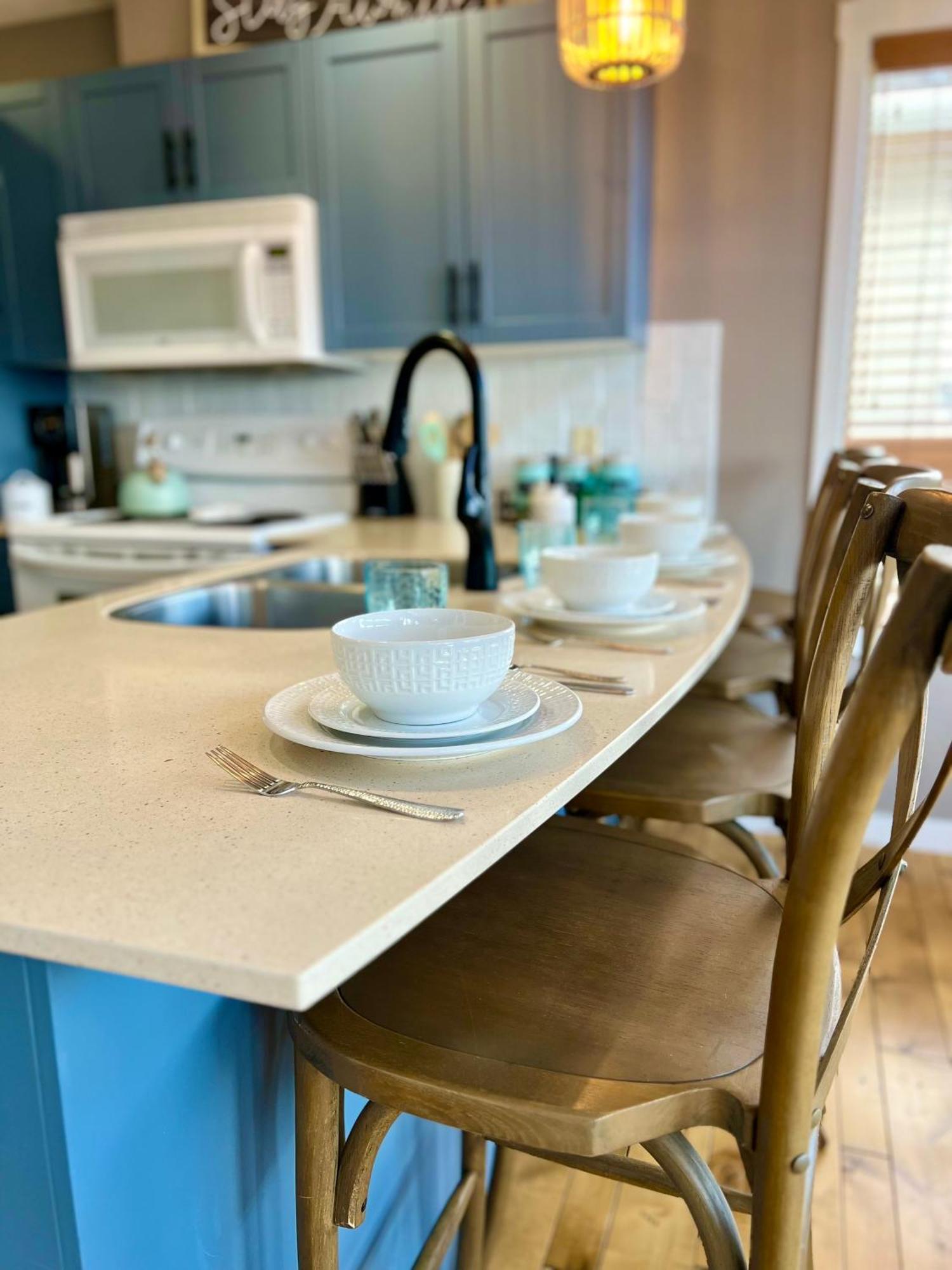Jasmine Cottage Kelowna Bagian luar foto