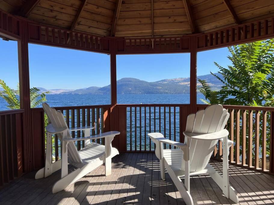 Jasmine Cottage Kelowna Bagian luar foto